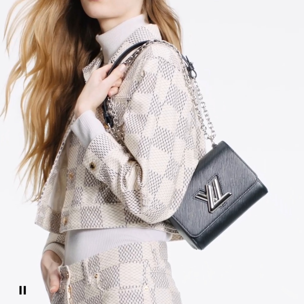 Louis Vuitton LV twist lock PM chain black bag